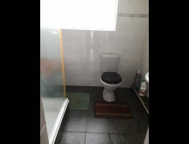 4 BEDROOM HOUSE FOR SALE IN TRUROLANDS